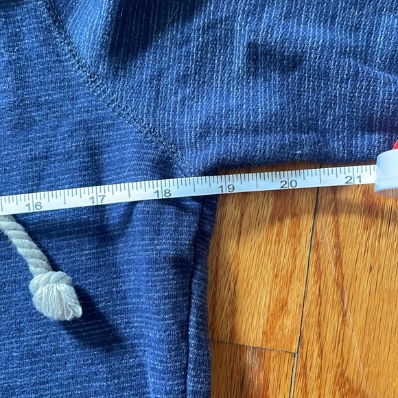 Majestic yankee light hoodie - Picture 8 of 9